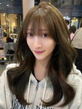 ティア 青山(Tia.) (韓国ヘア/くびれヘア/縮毛矯正/髪質改善/レイヤーカット/前髪)