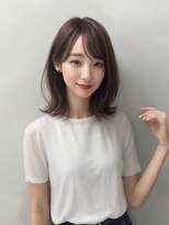 リノ 金山(Rino) デザインカラー/レイヤーカット/ウェットヘア/オリーブベージュ