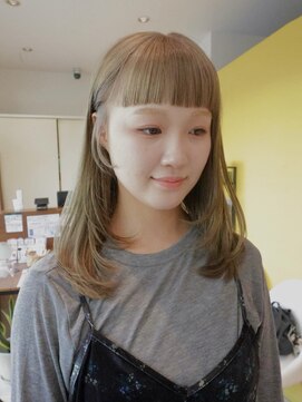 バサ 江古田店(BASSA) ワンカールレイヤー/ベージュ/オン眉