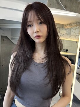 ヨロ 渋谷(YOLO) 韓国ヘアーハッシュカットレイヤーカットハイライトカラー