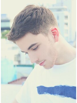 ジジバイワースホワイル(jiji by WORTH WHILE) 刈り上げセンターパートサーフカール波巻きツイストスパイラル