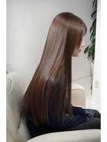 アリー 原宿 表参道(ALLY)&nbsp;髪質改善ブリーチなしショコラブラウン美髪ロングストレート