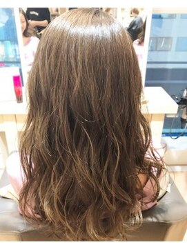 ピーディーフィノ 大通(PD fino) フォギーグレージュ