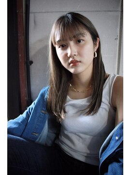 ロウイ 下北沢(LOAWe) #LOAWe style 「ミディアムレイヤーカット」