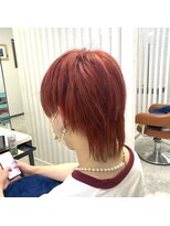 ヴィアルス 美園店(VIARS) レッドカラー/ナチュラルウルフカット