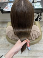 ルプラ ファシル(le-pla Facil) 艶々アッシュベージュ