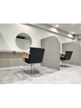 【豊中/岡町】ゆったりとした非日常の特別な空間で周りを気にせず自分だけのサロンタイムをお過ごし下さい