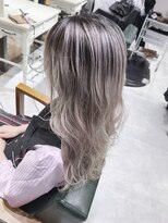 デイズ(days)&nbsp;【表参道DAYS】グレージュシルバーエアタッチバレイヤージュ