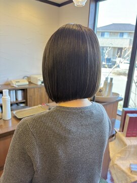 美容室 ルチア ハワイ(Luccica HAWAII) 【luccicaＨＡＷＡＩＩ/森麻乃】まとまるボブ
