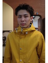 エディ(Edy)&nbsp;メンズスパイキーショートニュアンスパーマ刈り上げ眉毛カット