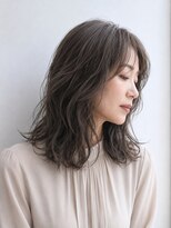 ヨイン 四谷三丁目(YOIN)&nbsp;くびれミディアム/レイヤー/暗髪グレージュ