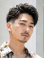 サーカス バイ ビュートリアム 青山(CIRCUS by BEAUTRIUM)&nbsp;メンズカットアップバングパーマ刈り上げツーブロック