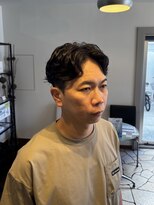 フリーゼアコマキ(FRISEUR)&nbsp;癖毛を活かしたフェザーパーマ　兵庫県西宮