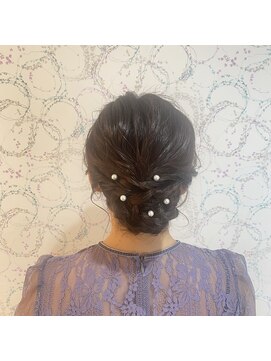 サロンドプランセス(SALON DE PRINCESSE) シニヨン