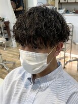 フィフス 原宿(fifth)&nbsp;波巻きスパイラルツイストスパイラルパーマツーブロックパーマ