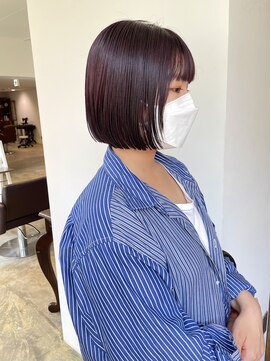 ヘアーアイストゥーレ(HAIR ICI TRE) 切りっぱなしボブ ラベンダーカラー 担当渡辺聖