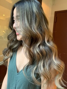 ジェコ(gecko) 【ERIKO】海外仕様ハイライトバレイヤージュ