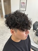 ラヴィズムバイフィフス(LUVISM by fifth)&nbsp;波巻きスパイラルパーマメンズマッシュパーマツイストパーマ