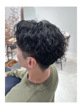 シーバイリリア(siie by LILIA) シャドウパーマ