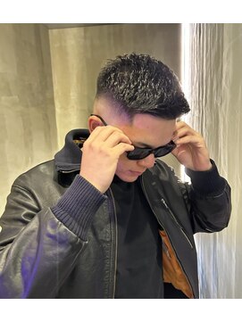 フランクスバーバーリザーブ 人形町店(FRANK’S BARBER RESERVE) スキンフェードワイルドアップH