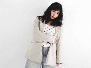 ウミ(Umi)の写真/女性スタイリストならではの細やかな気配りと、トレンド×ファッションを取り入れたスタイルをご提案！
