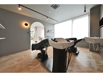 アグ ヘアー ルーモス 聖蹟桜ヶ丘店(Agu hair Lumos)の写真