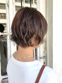 リフデザインラボビオ(riff design labo bio)の写真/抜け感も動きも思いのまま、上質パーマが似合うカジュアルサロン体験注目♪