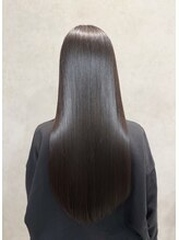 トレノ(Treno.)&nbsp;ツヤ感重視の 髪質改善シルクストレート