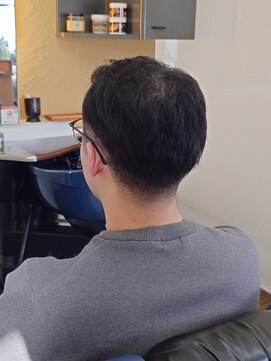 カズミ(KAZMI) ツーブロックショートスタイル