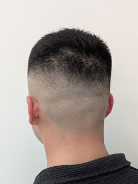 カットサロン うちだ 短髪スタイル! スキンフェードカット♪