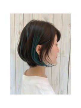 アメリ ココロ 南森町店(Ameri cocoro.) アッシュインナー/ショート