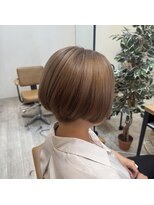 クロエバイラヴィズム 郡山さくら通り店(CLOE by LUVISM) 刈り上げ前下がりショート