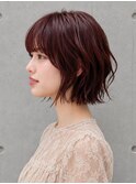 ショートボブ 外ハネパーマ シースルーバング
