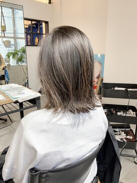 美容室 ツリー(Tree) ノンブローでおさまる大人スタイル『Tree hairsalon 』本厚木