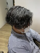 エヌプラス(N+) ◇ツイストスパイラルパーマ/ツーブロック/サイドパート