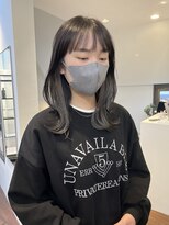 トレス(TRESS)&nbsp;外ハネレイヤー　ボブレイヤー　インナーカラー