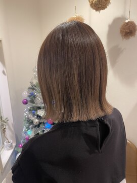 ルヴェール 本店(LeVert) ぱつっとボブ