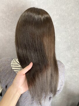 マーレ(mare) greige