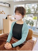 くせ毛ショート。アッシュブラウン。