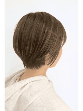アロマヘアルーム 横浜店(AROMA hair room) 小顔補正立体カットうるツヤショコラアッシュ/横浜/横浜西口