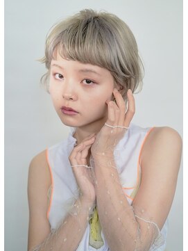 エンクス(enx) ワイドバングボブ×ハイトーンカラー