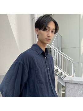 エストアール フクオカ 福岡博多店(est-r. Fukuoka) センターパート/ニュアンスパーマ/カルマパーマ/博多