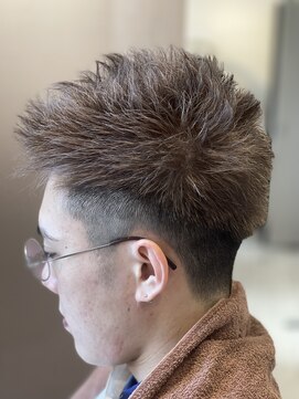 ヘアーサロン アールイー(Hair salon Re) グレージュカラーの大人2ブロック