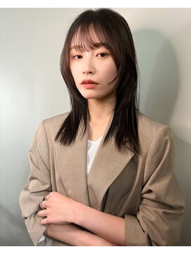 ミンクス 原宿店(MINX) 外はねミディアム ミディアムレイヤーカット くびれヘア