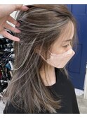 小顔 ネビージュ グレージュハイライトカラー◎