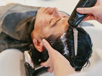 リッシュヘアー(Riche hair)の写真/【南福岡/雑餉隈】清潔感&第一印象UP★育毛促進効果◎の頭皮改善ヘッドスパで本質からの髪質改善！