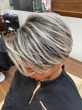 ストリートブライズ(STREET BRIDES) バレイヤージュ・トナー仕上げ