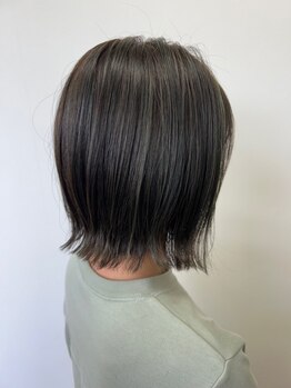 美容室 イーサロン(e-SaLON)の写真/髪を傷ませない施術にこだわりあり。素の髪を傷めず、大事な髪や頭皮を守るダメージケアに特化したサロン◇