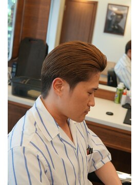 ザ チョップ ショップ ハラジュク(THE CHOP SHOP HARAJUKU) ロングトリム　ビジネスマンスタイル　原宿バーバー