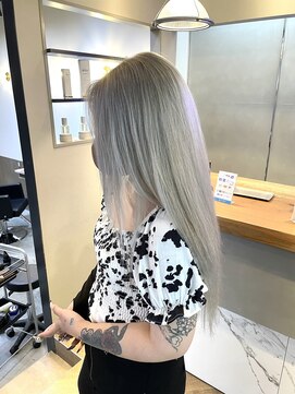 エイト 博多店(EIGHT hakata) 【EIGHT hakata】ホワイトグレー　長木雄飛
